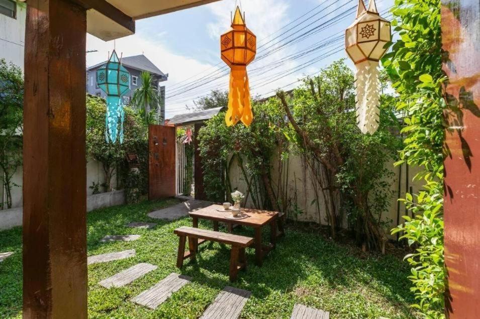 Nearthepark Backpack House Vandrerhjem Chiang Mai Eksteriør bilde