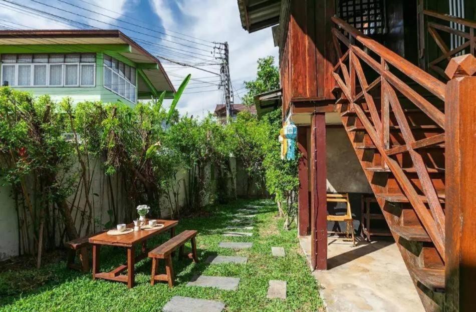 Nearthepark Backpack House Vandrerhjem Chiang Mai Eksteriør bilde